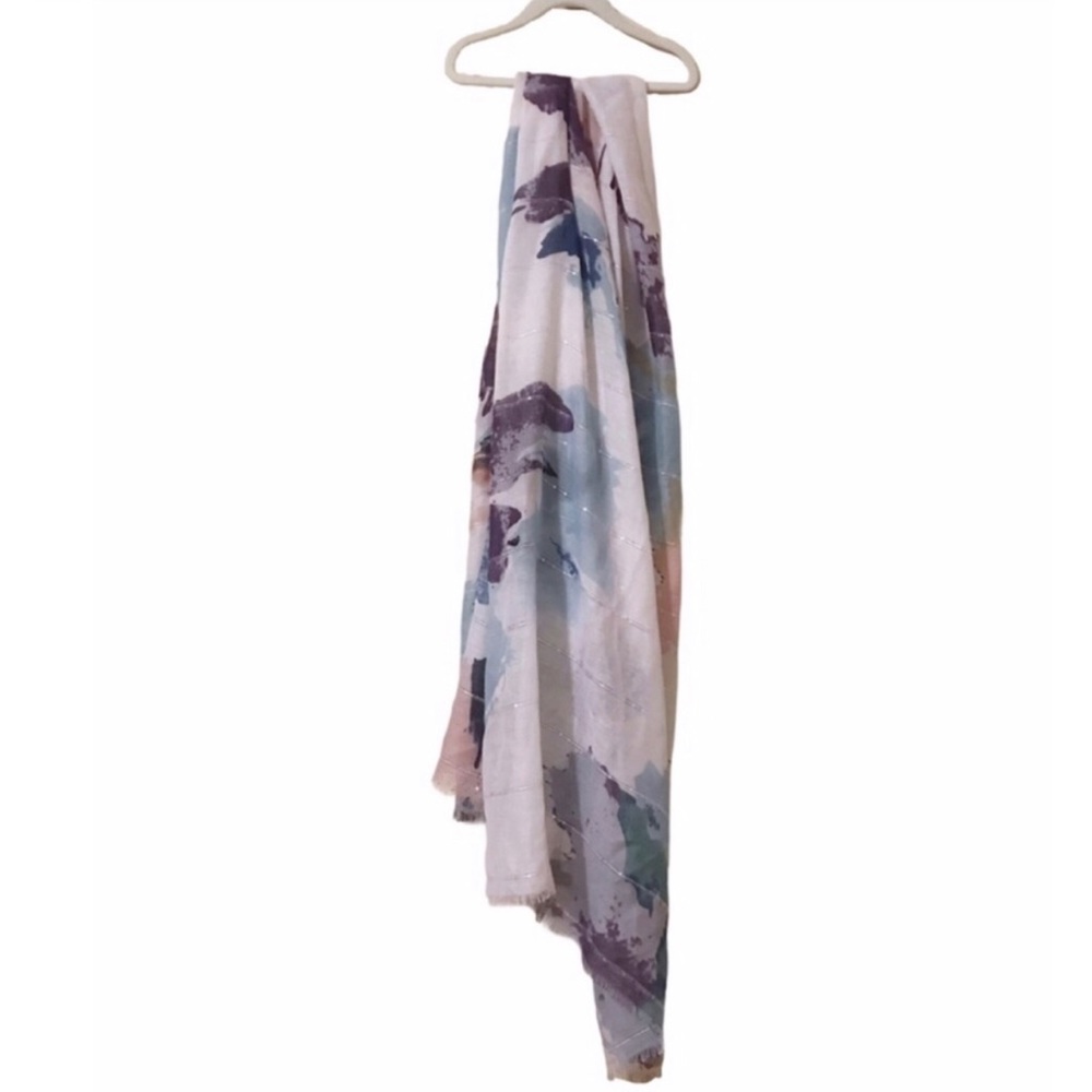 Oversized Lightweight Floral Scarf